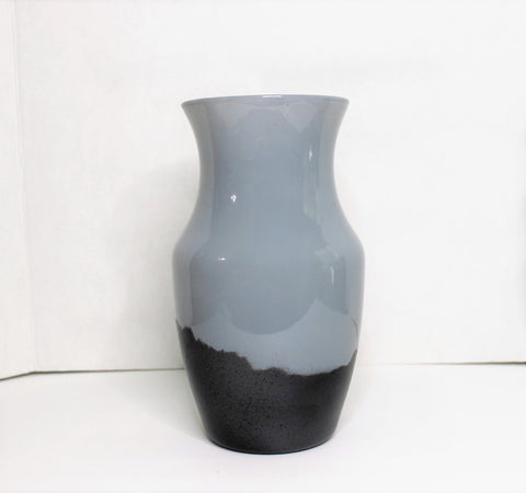 (LTG) Two-tone Wave Vase