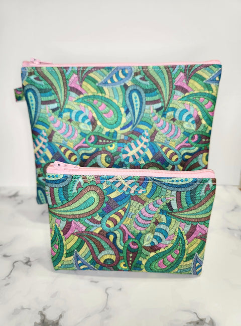 Wristlet Bag Set